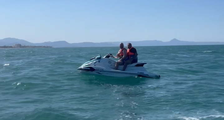 curso monitor moto de agua